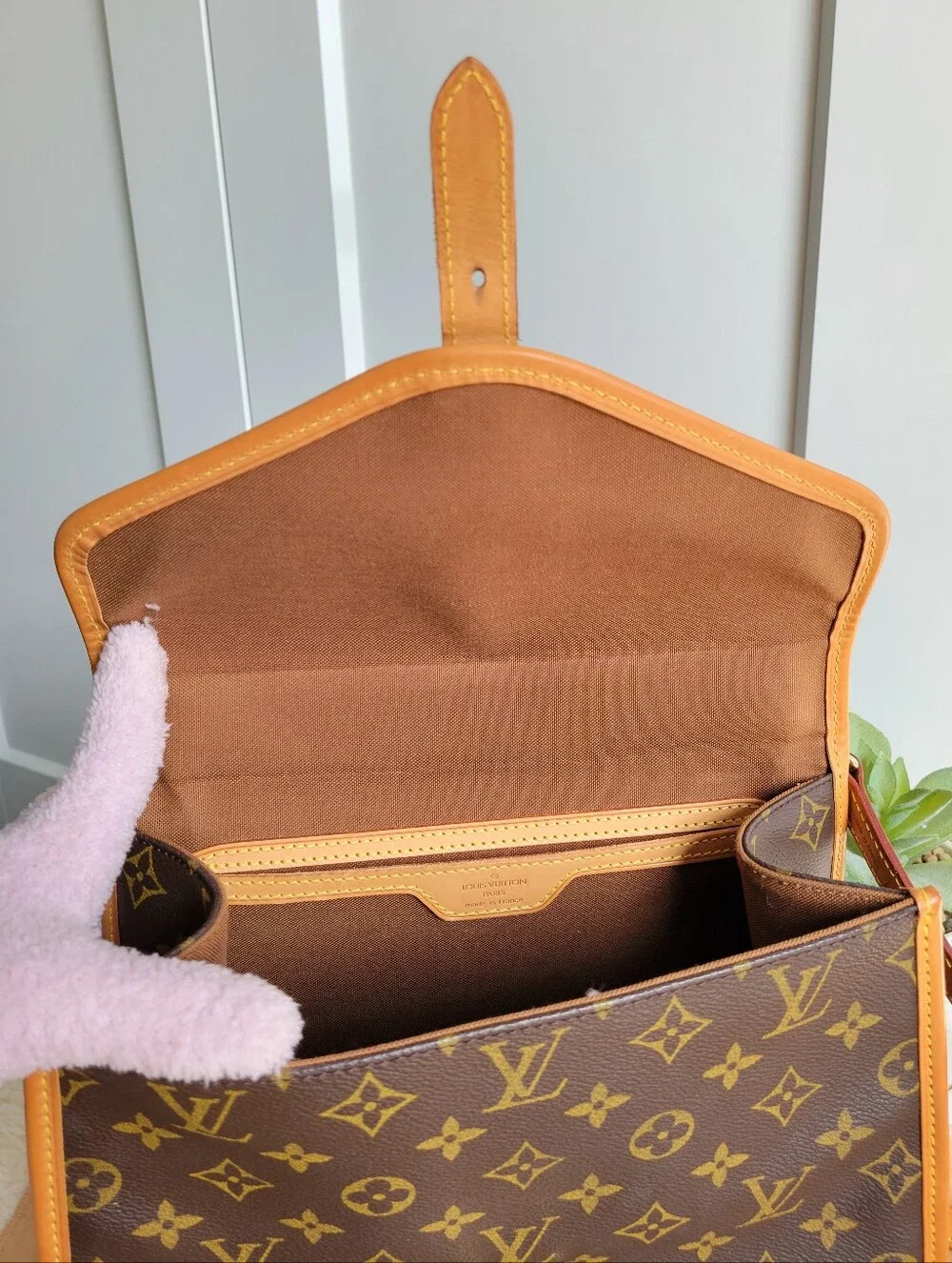 Louis Vuitton Crossbody Shoulder Bag BEL AIR Pm Monogram